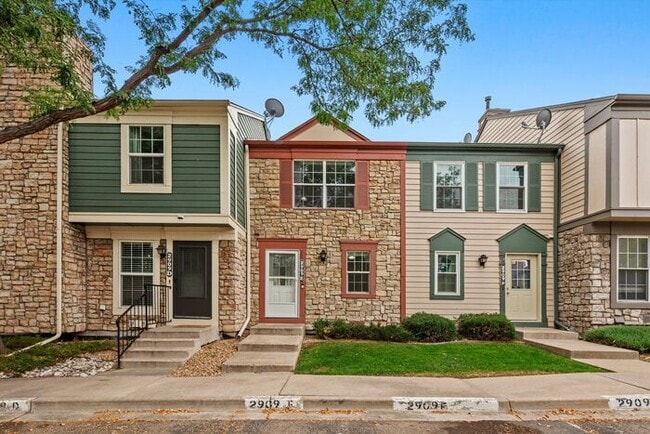 Building Photo - Beautiful 2-Bedroom Westminster Townhome with Private Patio