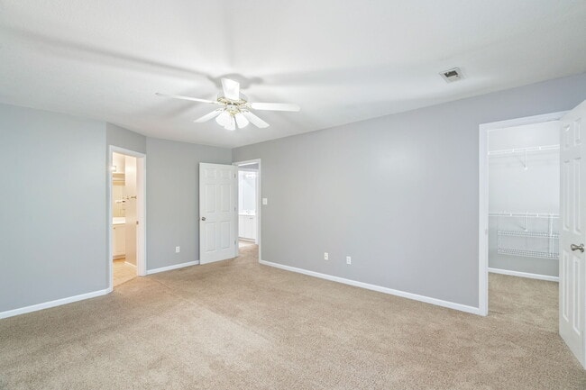 Building Photo - 2761 Dee Peppers Dr