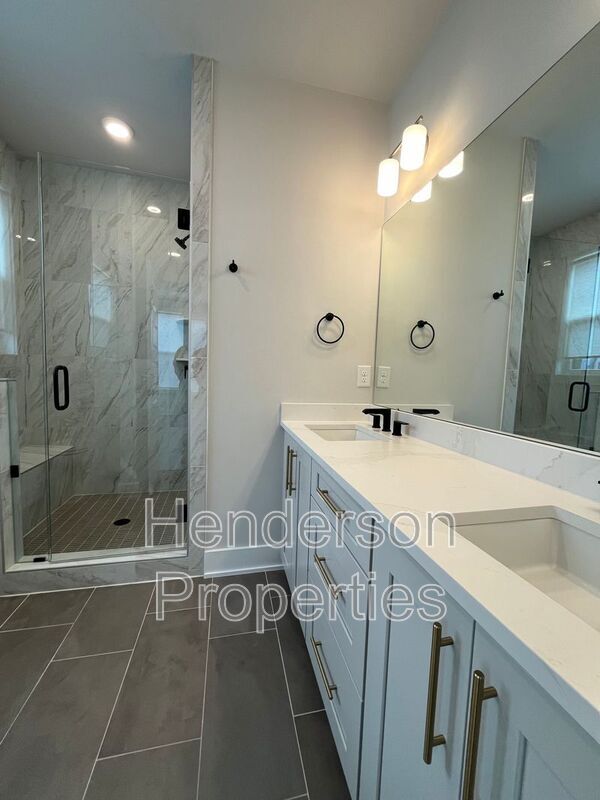 Building Photo - 4026 Tundra Rd