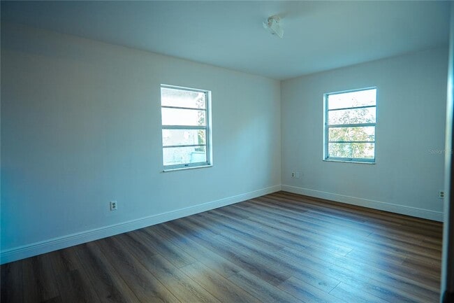 Building Photo - 1262 Jeffords St