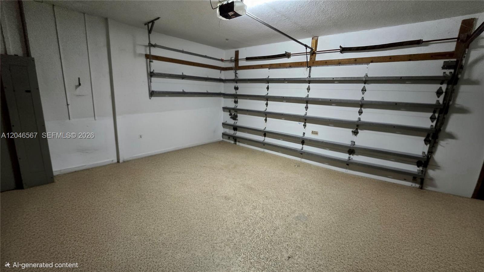 Building Photo - 741 Tyler St