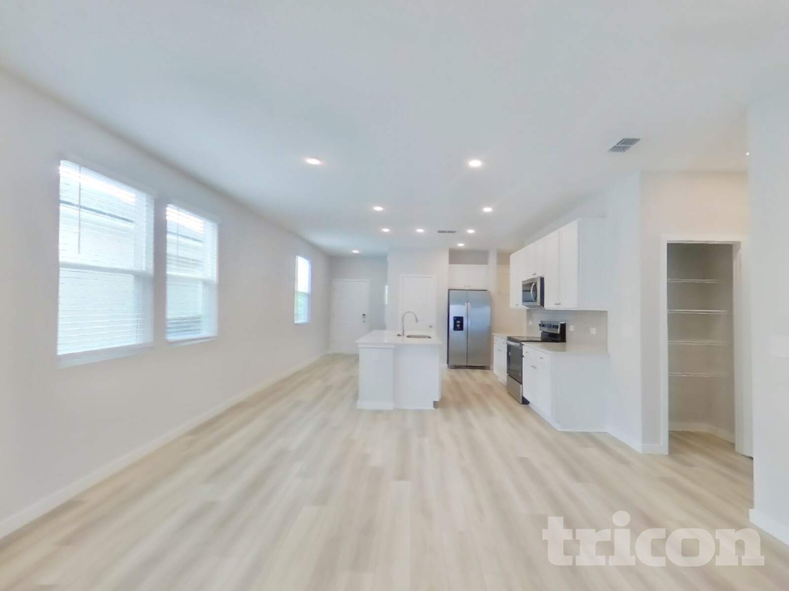 Building Photo - 14897 Praline Ct