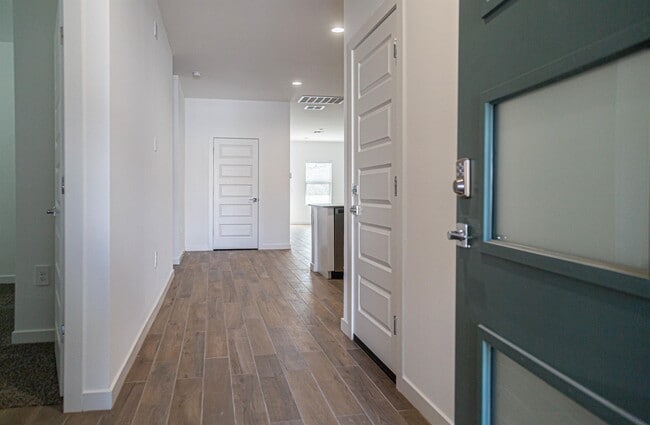 Building Photo - 12746 E Giada Dr