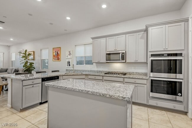 Building Photo - 342 American Dipper St