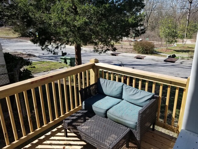 Building Photo - 543 Oliver St NW