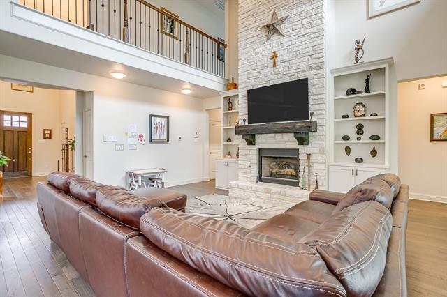 Building Photo - 2857 Greenridge Dr
