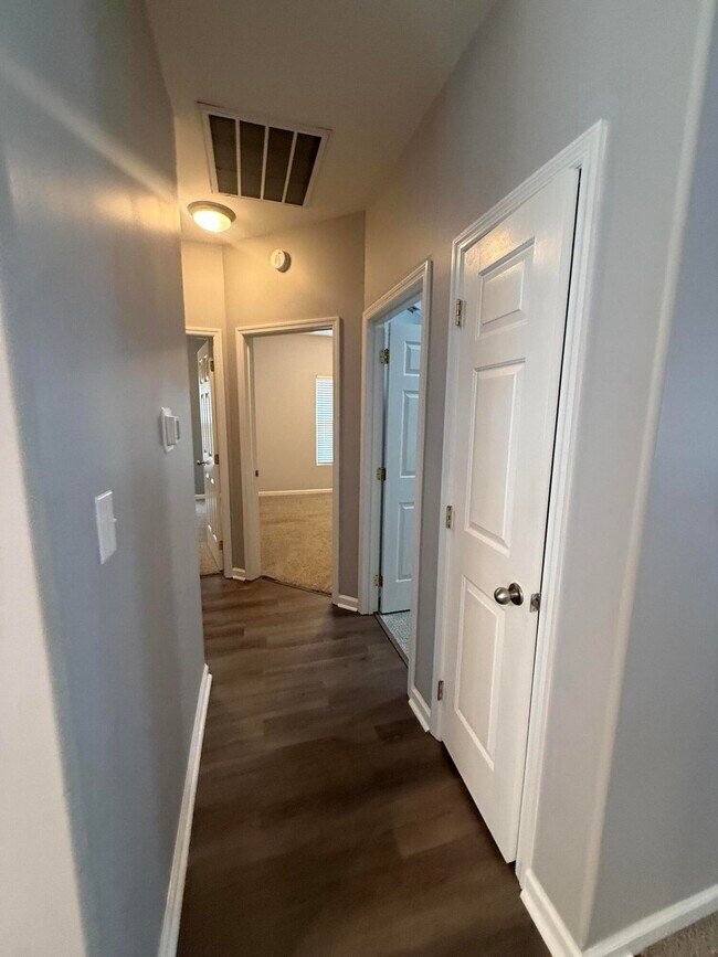 Building Photo - 3361 Scottish Trace