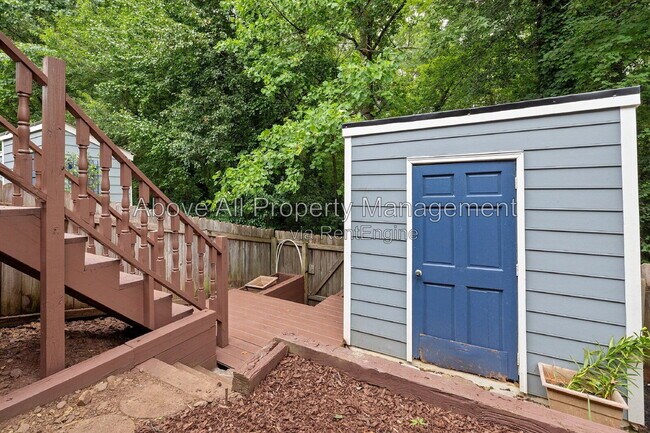Building Photo - 207 Bay Dr