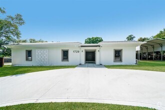 Building Photo - 1729 Dooley Ln