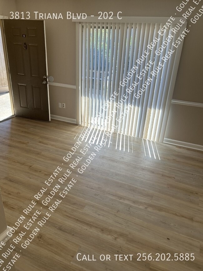 Building Photo - 3813 SW Triana Blvd