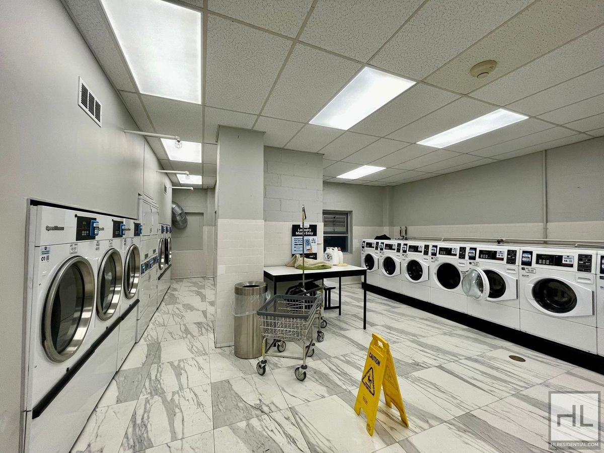 Building Photo - East 79th Street