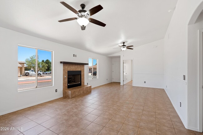 Building Photo - 902 Monte Vista Ave