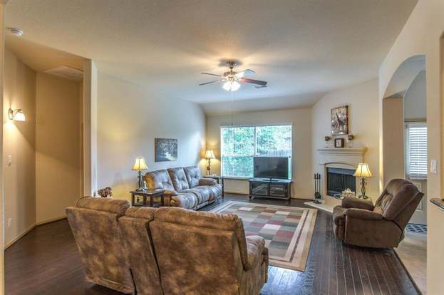 Building Photo - 127 Clearmont Pl