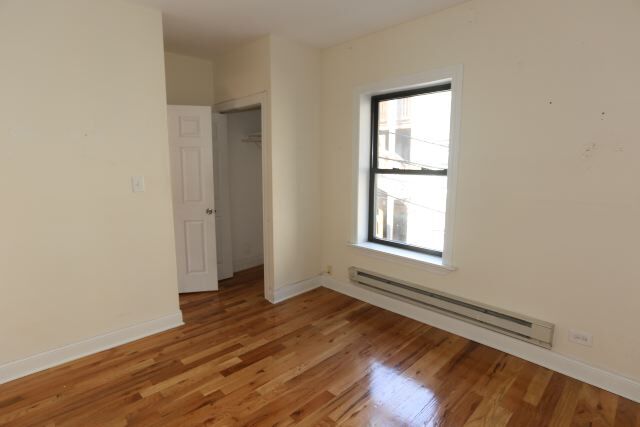 Building Photo - 631 W Cornelia