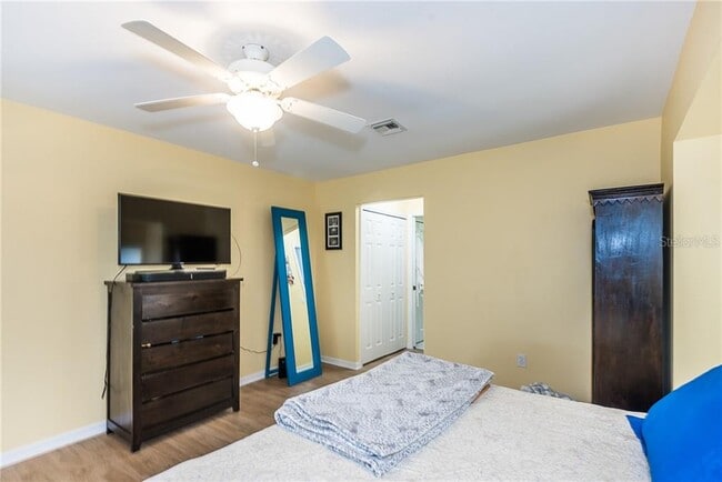 Building Photo - 7557 S Blue Sage