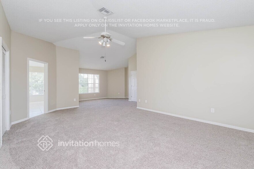 Building Photo - 11424 Glenmont Dr