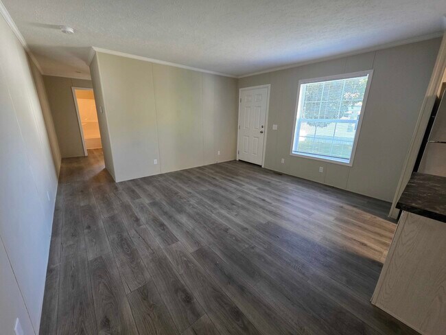 Building Photo - 3618 Juniper St