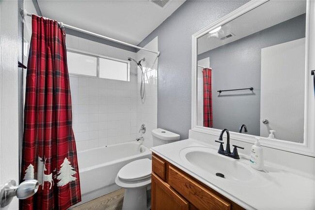 Building Photo - 14907 Aberdeen Meadow Lane