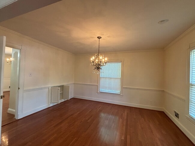 Building Photo - 1513 Raeford Rd