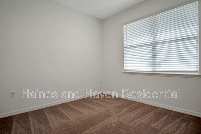 Building Photo - 4136 Lavender Ct