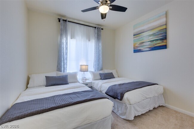 Building Photo - 7886 Blue Brook Dr