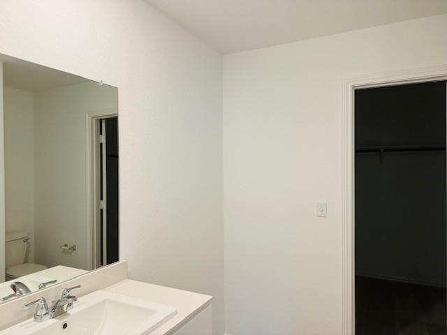 Building Photo - 14412 Nini Cv