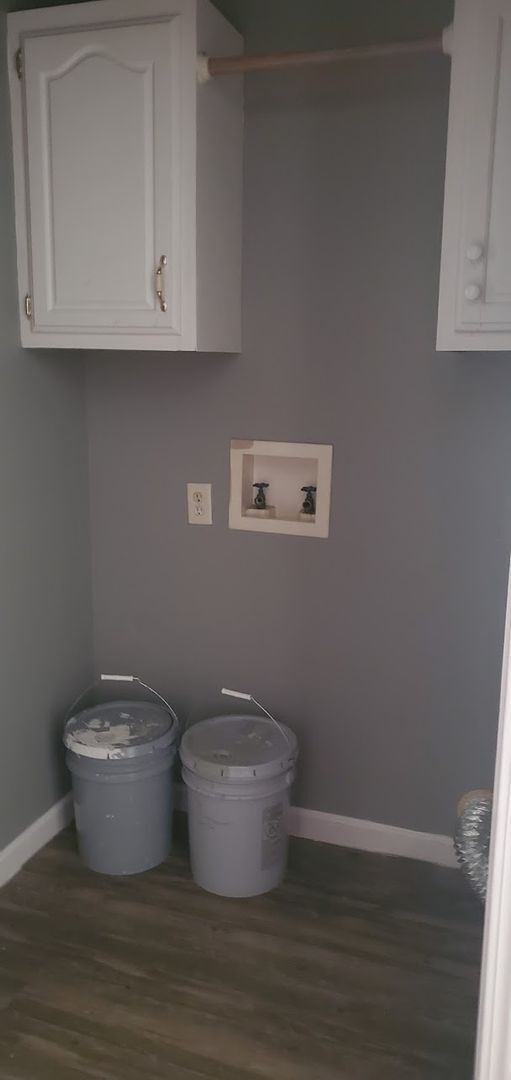 Building Photo - Madison Ann Lane Complex