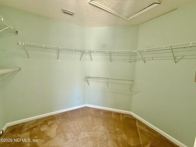 Building Photo - 3367 Turkey Creek Dr