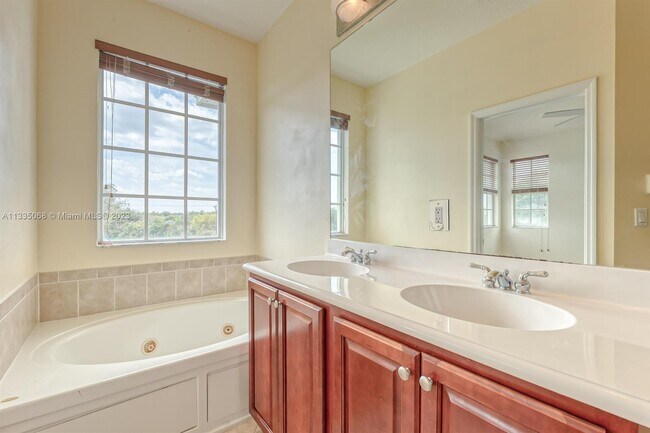 Building Photo - 1856 NW 9th St