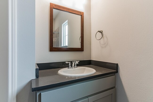 Building Photo - 106 Peruna Dr