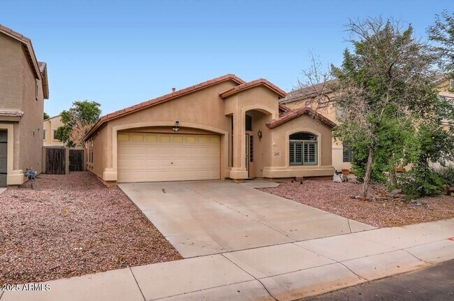 Building Photo - 21098 N Alexis Ave