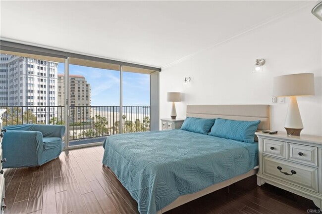 Primary Photo - 700 E Ocean Blvd