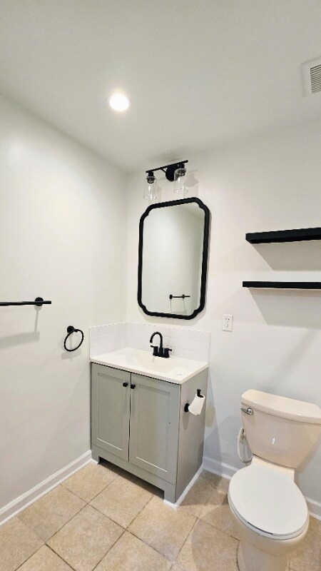 Building Photo - 222 Walnut St NW