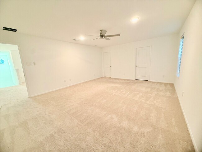 Building Photo - 24619 Applewood Crst Ln