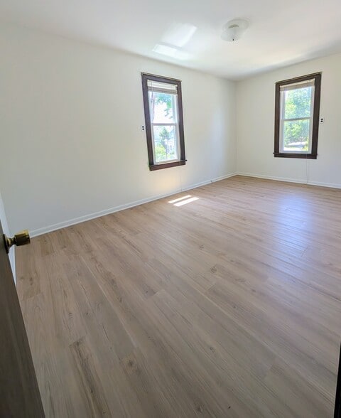 Building Photo - 15007 S Illinois St