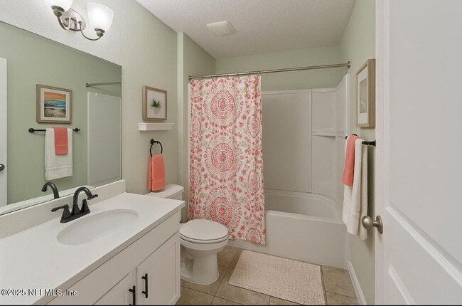 Building Photo - 15702 Chir Pine Dr