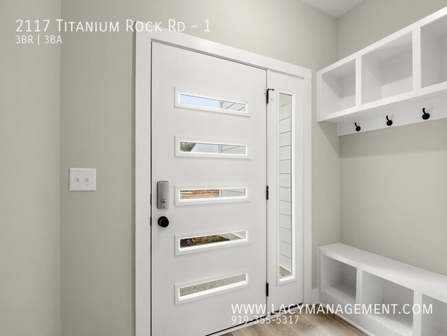 Building Photo - 2117 Titanium Rock Rd