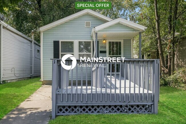 Primary Photo - 3 Bedroom Pet-Friendly Home in Louisville,...