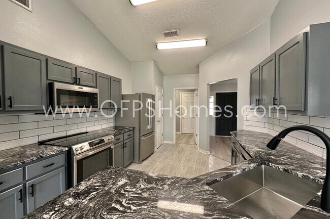 Building Photo - 105 Forge Dr
