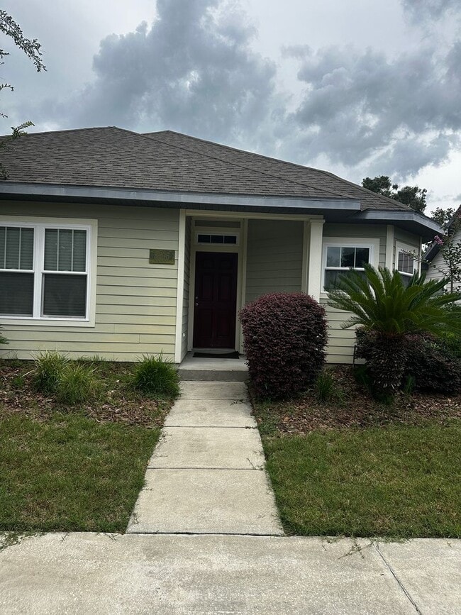 Primary Photo - Longleaf 3/2 House