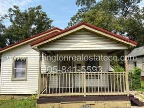 Building Photo - 728 29th St SW