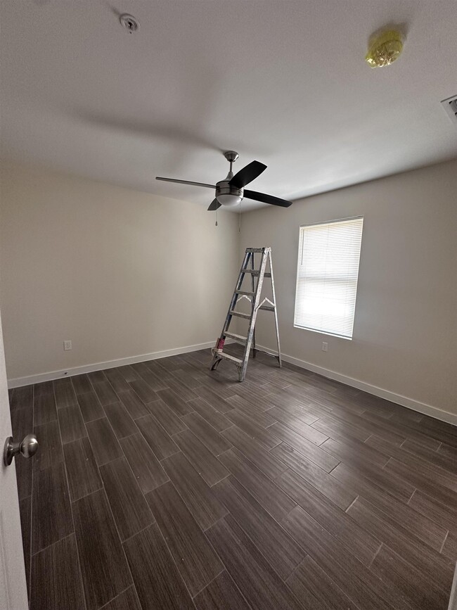 Building Photo - 1717 Tournament Trail Dr