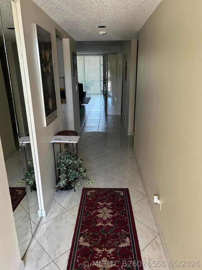 Building Photo - 4725 Lucerne Lakes Blvd W