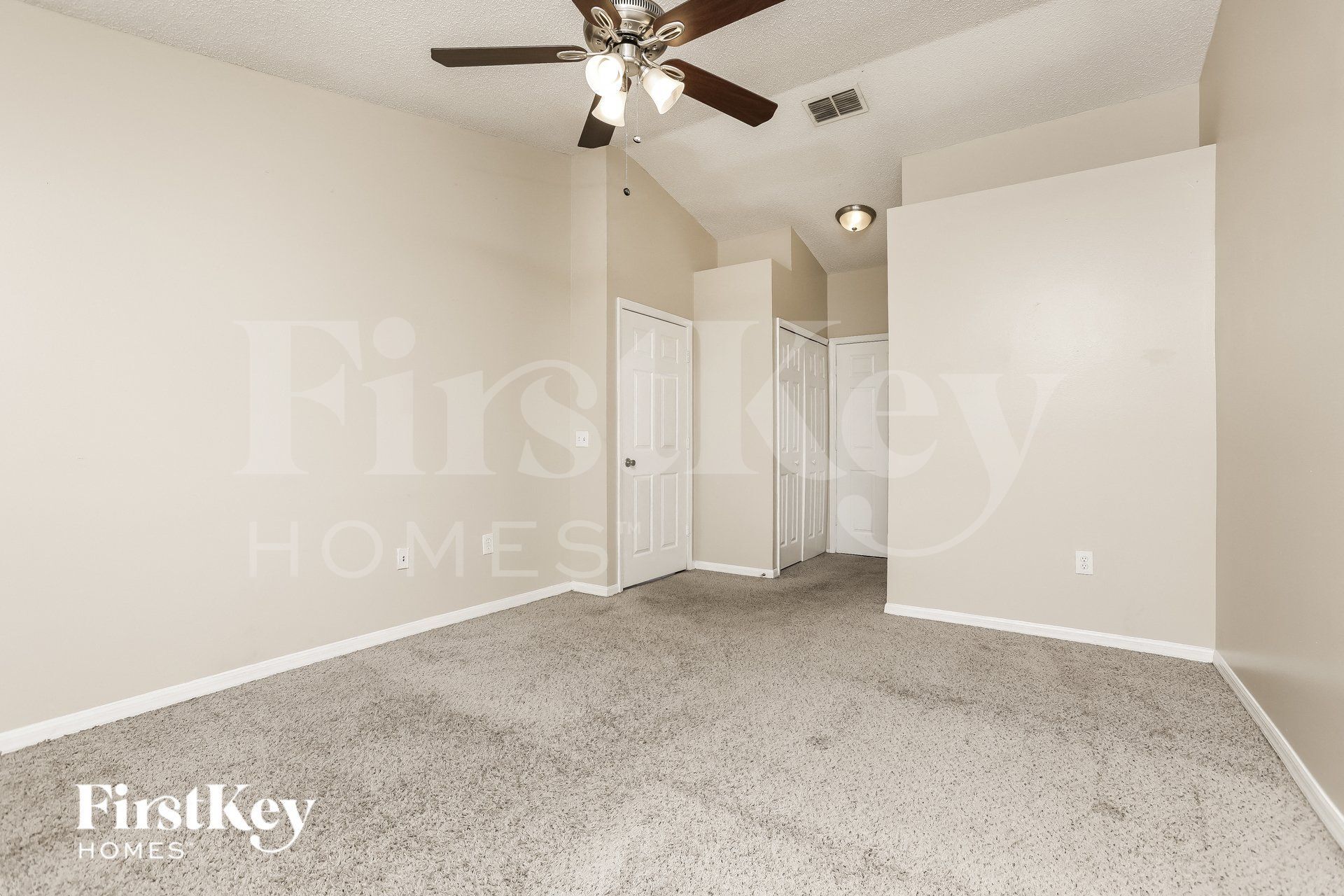 Building Photo - 7419 Little Pond Ct