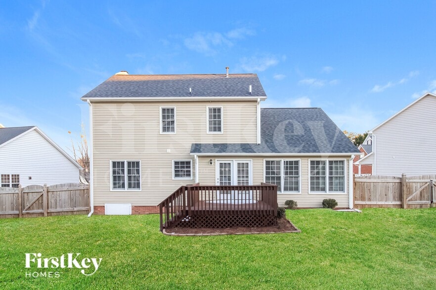 Building Photo - 1608 Ballard Ct