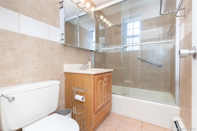 Building Photo - 4 Consulate Dr