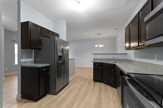Building Photo - 12075 Scoria Dr