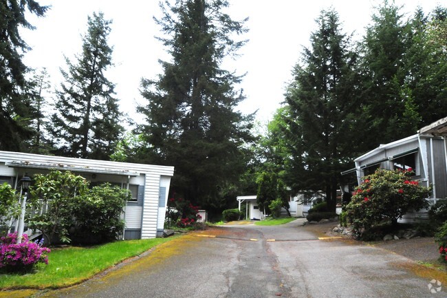 Building Photo - Ridge Acres