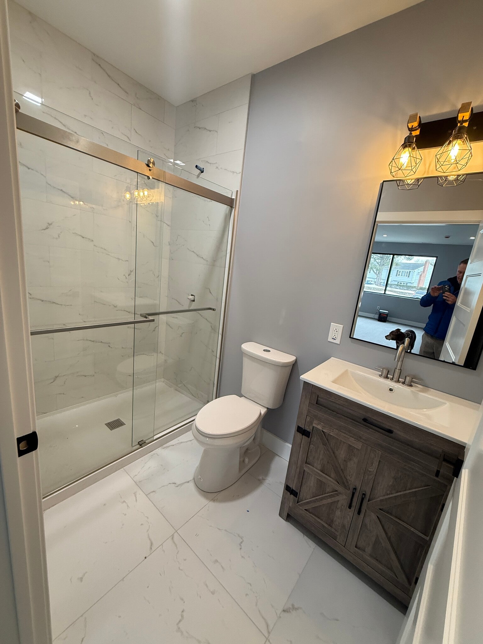 Building Photo - 116 Main St