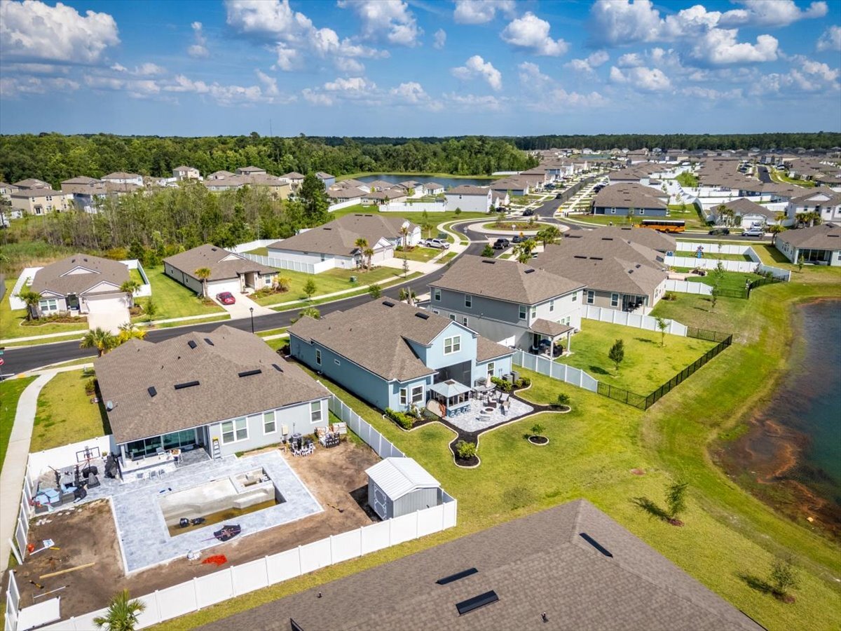 Building Photo - 2941 Oak Stream Dr